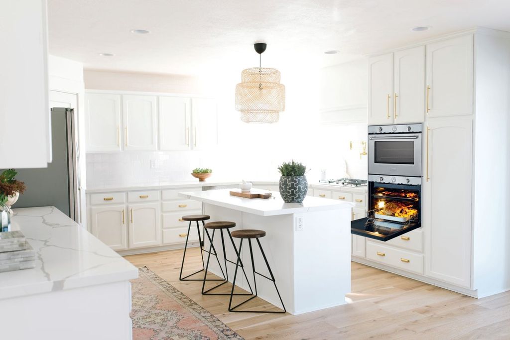 Verona 30 Inch Built In Single Gas Wall Stainless Steel Oven Attached