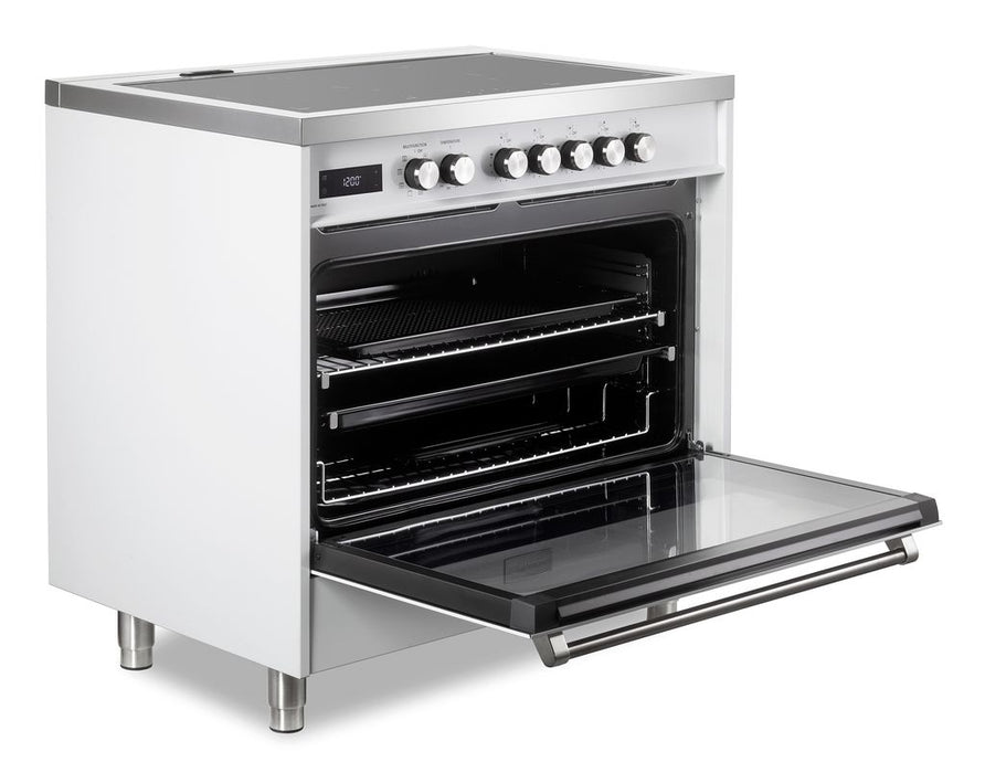 Verona Ultima 36 Inch Freestanding White Induction Range Open