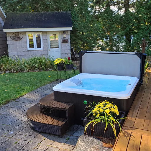 Canadian Spa Gander 4 Person 15 Jet Portable Hot Tub Outdoor