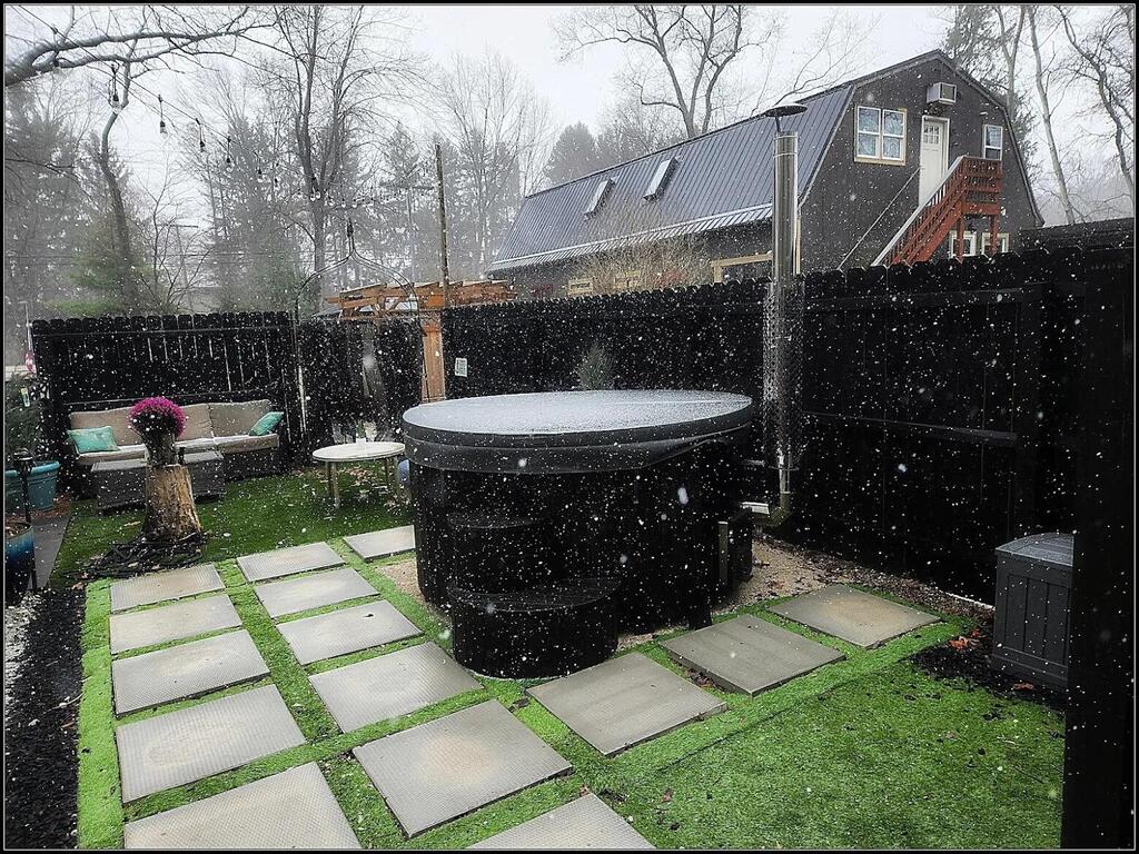 SaunaLife Model S4N Wood-Fired Hot Tub - Soak Series Home Wood-Burning Hot Tub, Thermo-Spruce, Outdoor Wood-Burning Hot Tub, Natural, Up to 6 Persons